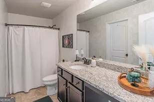 5703 Shore Isle Ct, Flowery Branch, GA 30542 - Photo 18
