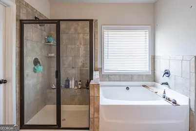 5703 Shore Isle Court, Flowery Branch, GA 30542 - Photo 22