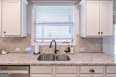 5703 Shore Isle Court, Flowery Branch, GA 30542 - Photo 16