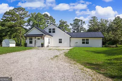 137 Lynch Road, Brooks, GA 30205 - Photo 2