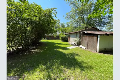 218 W Peter Street, Cochran, GA 31014 - Photo 12