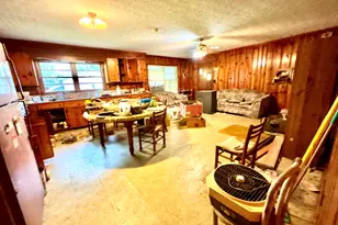 218 W Peter St, Cochran, GA 31014 - Photo 18