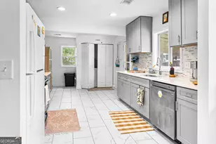 36 E 2nd St, Manchester, GA 31816 - Photo 12