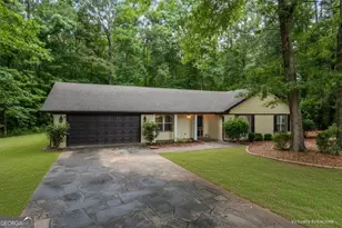 225 Hardwood Dr, Covington, GA 30016 - Photo 1
