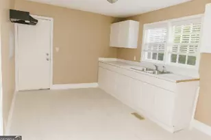 2106 Melton Ave, Macon, GA 31217 - Photo 2