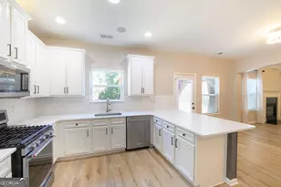 10 Bayview Dr, Newnan, GA 30265 - Photo 6