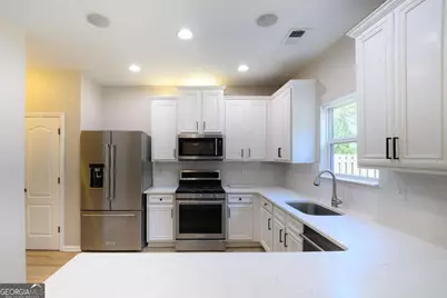 10 Bayview Drive, Newnan, GA 30265 - Photo 4