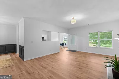 140 Stillwood Drive, Newnan, GA 30265 - Photo 14