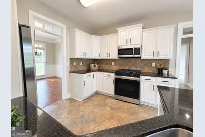 2285 Heritage Green Court, Marietta, GA 30064 - Photo 16