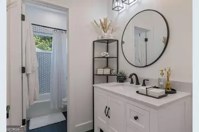 80 Burbank Drive NW, Atlanta, GA 30314 - Photo 18