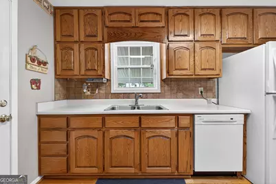 64 Roseberry Drive, Stockbridge, GA 30281 - Photo 12