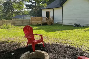 8211 Colquitt St, Douglasville, GA 30134 - Photo 6