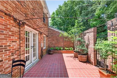 1631 Executive Park Lane NE, Atlanta, GA 30329 - Photo 42