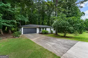 4010 Kennesaw Dr NW, Kennesaw, GA 30152 - Photo 2