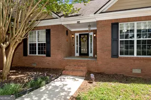 110 Dunbar Pl, Winterville, GA 30683 - Photo 2
