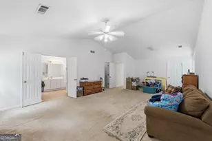 5603 Newberry Point Dr, Flowery Branch, GA 30542 - Photo 18