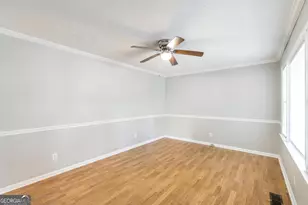 115 Wesleyan Dr, Warner Robins, GA 31093 - Photo 4