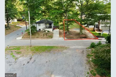1306 Pine Avenue, East Point, GA 30344 - Photo 2