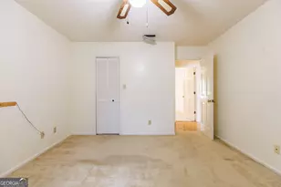 2243 Oakgrove Cir, Valdosta, GA 31602 - Photo 30