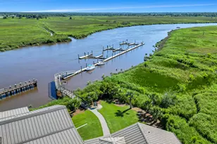 91 Screven St, Darien, GA 31305 - Photo 2