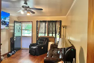 6842 E Sherwood Dr, Riverdale, GA 30274 - Photo 2