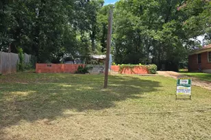 198 Harper Rd SE, Atlanta, GA 30315 - Photo 1