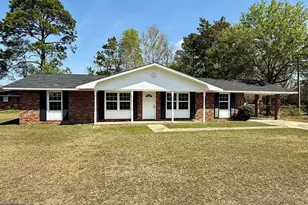 1700 N Maple Dr, Vidalia, GA 30474 - Photo 1