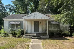 1408 Woodrow Ave, Dublin, GA 31021 - Photo 1