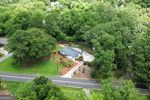 456 Seavy St, Senoia, GA 30276 - Photo 36