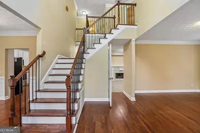 1811 Lake Cove Drive SW, Atlanta, GA 30331 - Photo 6