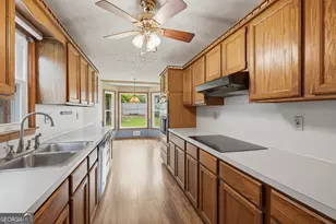 3190 Hampton Ridge Way, Snellville, GA 30078 - Photo 18