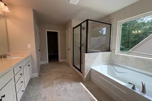 1046 Lakeview Oaks Ct, Grayson, GA 30017 - Photo 14