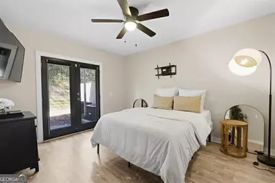 1250 Breuer Mews NW, Atlanta, GA 30318 - Photo 20
