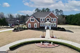 2515 Richards Walk, Loganville, GA 30052 - Photo 1