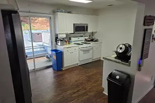 4202 Wesley Hall Ln, Decatur, GA 30035 - Photo 2