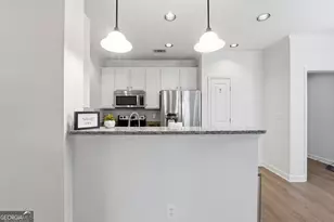 7265 Glisten Ave NE, Sandy Springs, GA 30328 - Photo 14