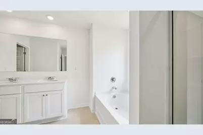 5477 Cypress Circle, College Park, GA 30349 - Photo 16