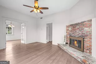 3097 E Point St, East Point, GA 30344 - Photo 6
