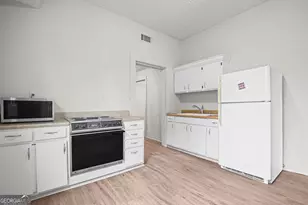 3097 E Point St, East Point, GA 30344 - Photo 10
