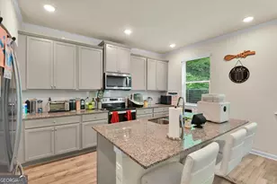 4026 Riverchess Ln SW, Atlanta, GA 30331 - Photo 10