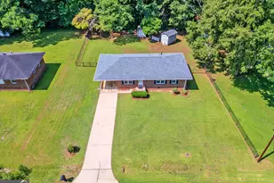 155 Freeman Cir, Athens, GA 30601 - Photo 2