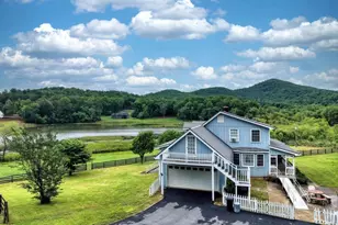 838 Tay Walk Way, Hiawassee, GA 30546 - Photo 1