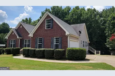 371 Summit Chase Drive, Jefferson, GA 30549 - Photo 2