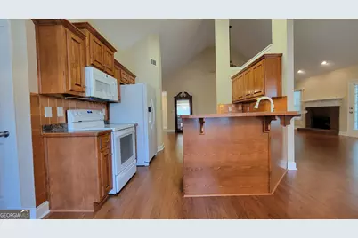 371 Summit Chase Drive, Jefferson, GA 30549 - Photo 16