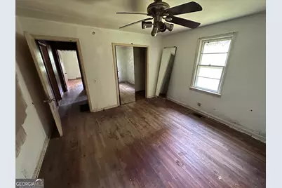 1621 Parker Drive NE, Conyers, GA 30012 - Photo 18