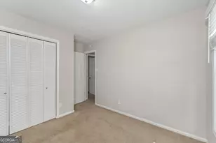 856 Betty Ln, Stone Mountain, GA 30083 - Photo 14