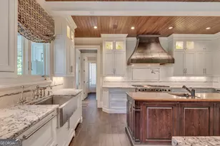2494 Oak Grove Estates NE, Atlanta, GA 30345 - Photo 32
