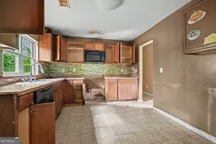1727 Vauxhall Dr, Lithonia, GA 30058 - Photo 6