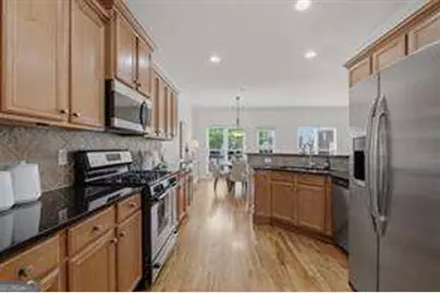 1184 Laurel Place SE, Smyrna, GA 30080 - Photo 2