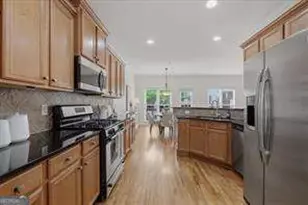 1184 Laurel Pl SE, Smyrna, GA 30080 - Photo 2